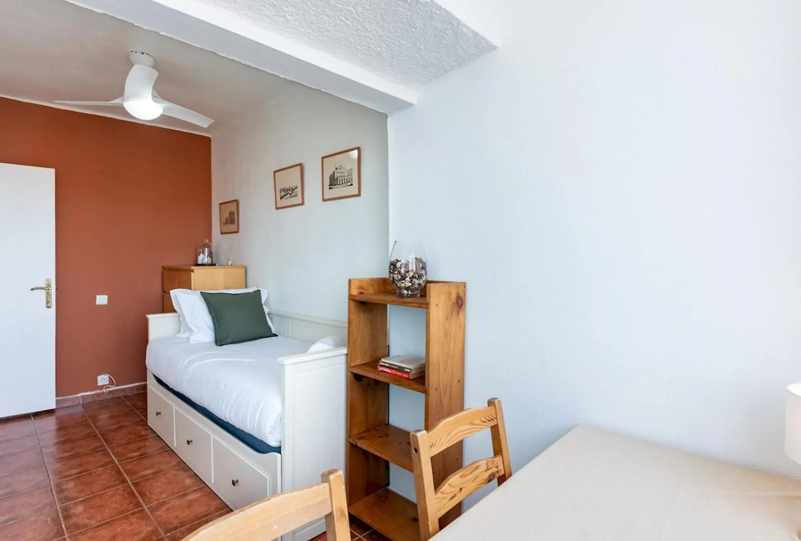 Entire Well Located 3 Bed Seaview Apartment Pass The Keys Benalmadena