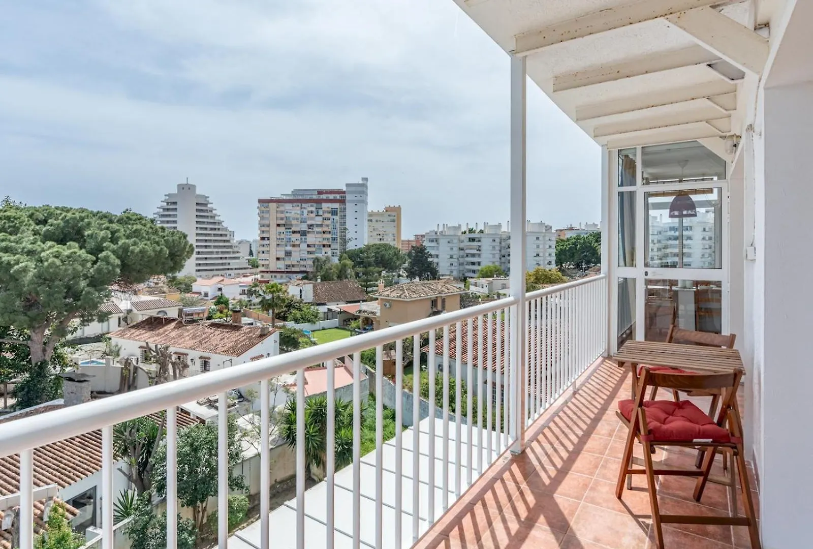 Entire Well Located 3 Bed Seaview Apartment Pass The Keys Benalmadena Spain